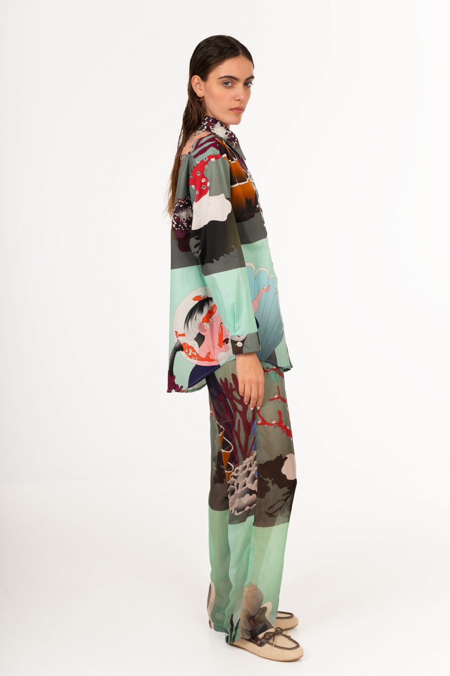 Urban seabed Long Sleeve Shirt